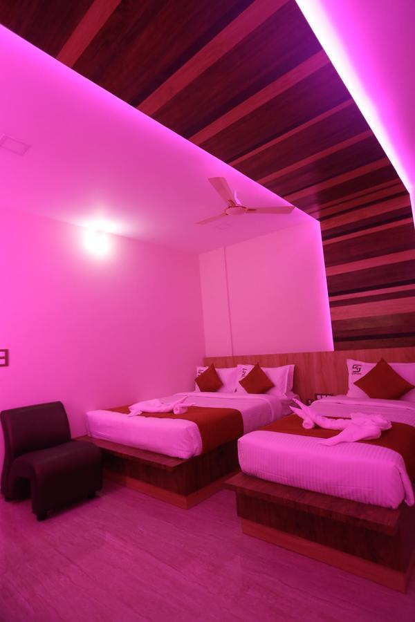 Hotel Sai Krish Grand 3*